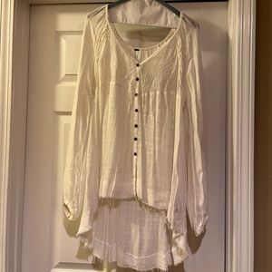FREE PEOPLE WHITE COTTON TOP WITH EMBROIDERED DETAILING